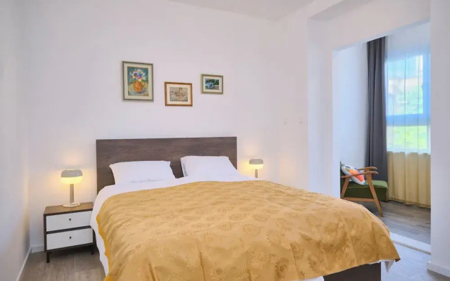 LAV Central Apartment by Litto