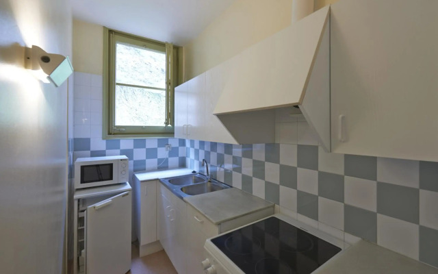 Apartamentos Montserrat Abat Marcet