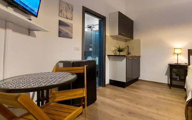 AMZEI Studios & Suites