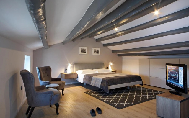 Panorama Antonia Two-bedroom Apartment