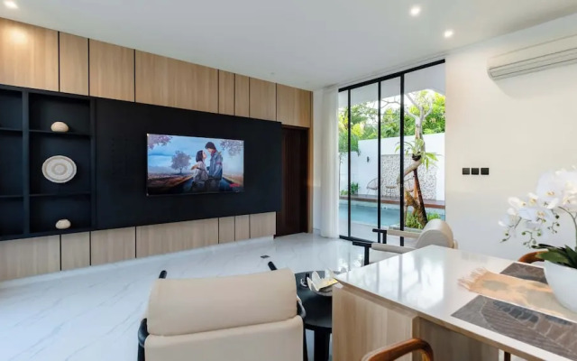 Swan Villa 4 Seminyak