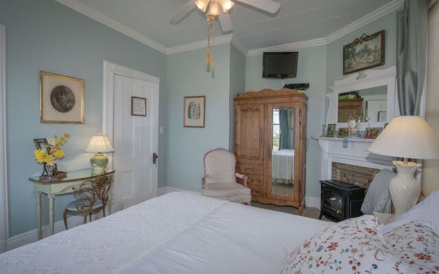 Shorecrest Bed and Breakfast
