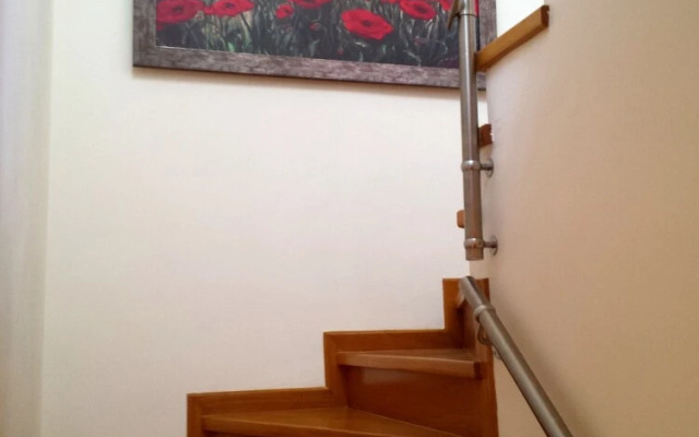 Elvita Athens Sea View Maisonette