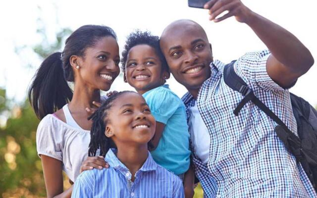 Holiday Inn Hotel & Suites Oakville @ Bronte by IHG