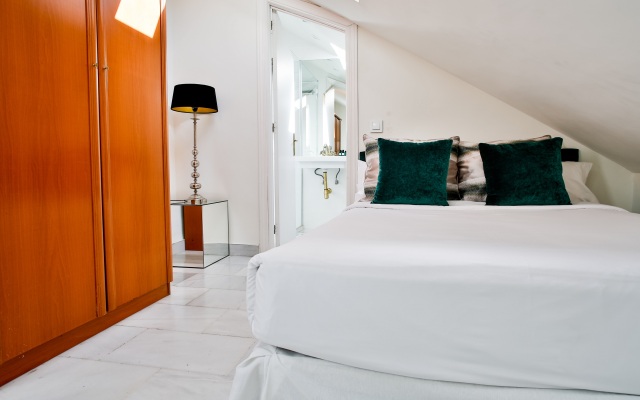 Sonder by Marriott Bonvoy Santa Ana Apartments Las Letras