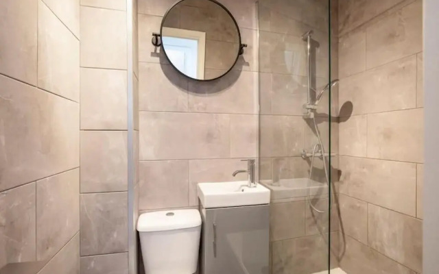 Spacious Serenity in the Heart of Central London