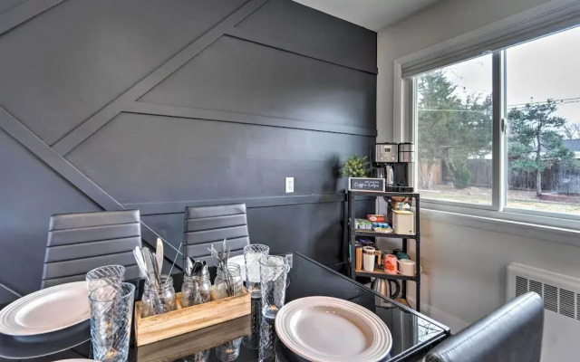 Modern Littleton Home w/ Yard: Pets Welcome!