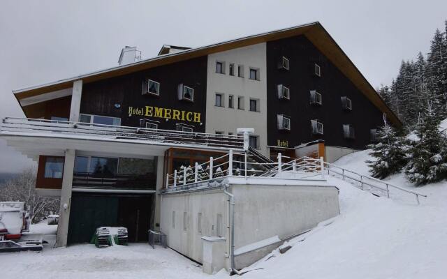 hotelImage