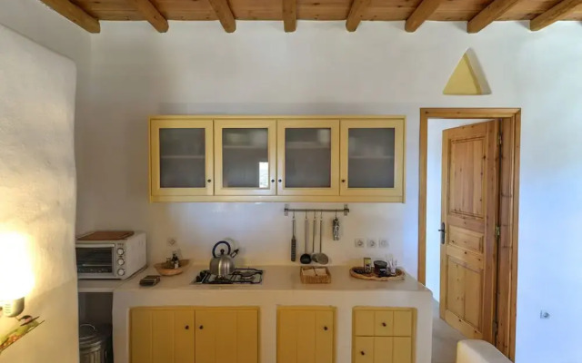 Sea-aura House in Tinos