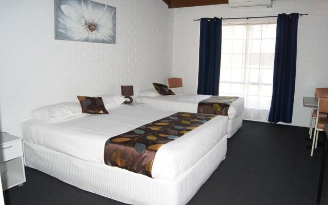 Bakery Park Motor Inn
