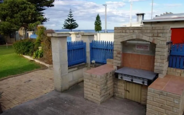 Esperance Beachfront Resort