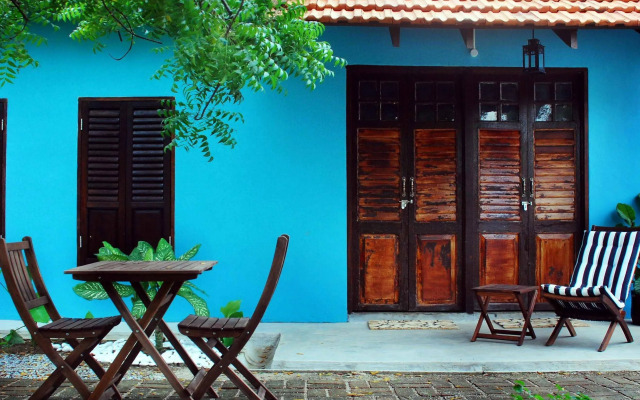 The Neem at Banda Hilir Chalets