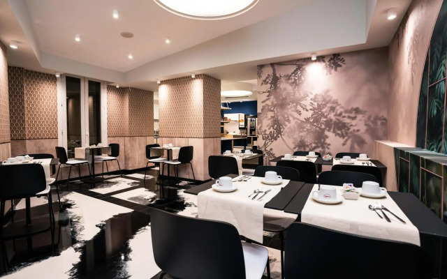 Hotel Univers