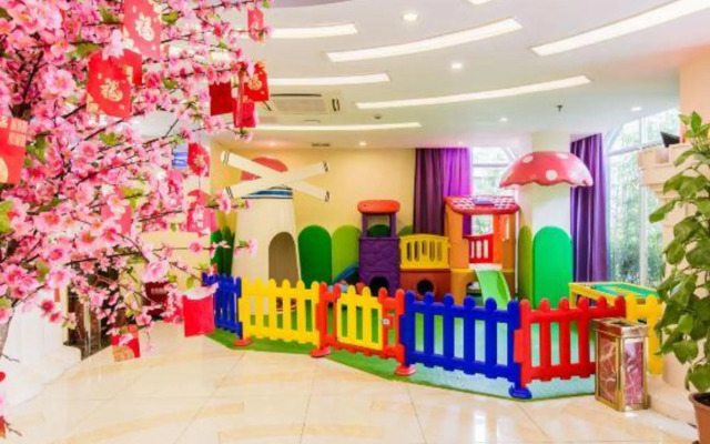 Aishabao Apartment Hotel