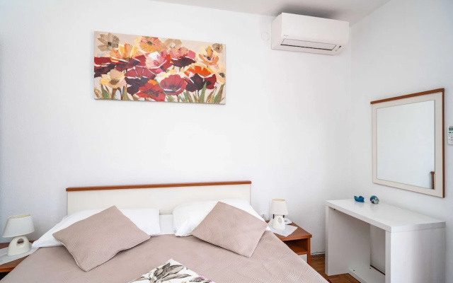 Apartment Marieta