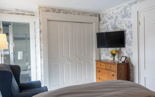 The White Gables Inn