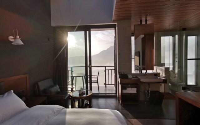 Plants and Flowers.YSTS