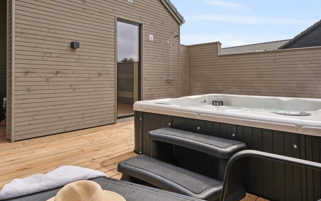 5 Star Holiday Home in Romo