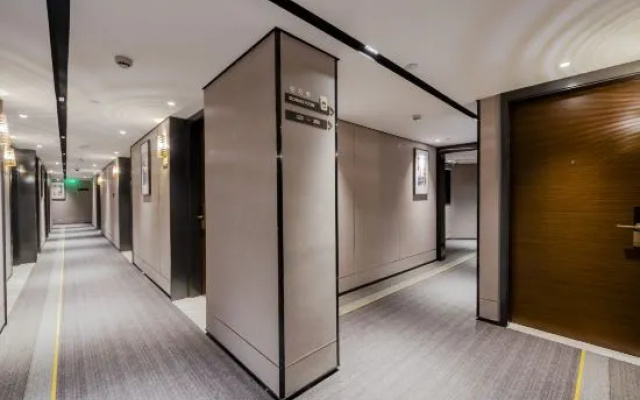 Homeinn Plus Hotel (Shanghai Pudong New District Xinchang Ancient Town) – Hotel Rooms – Shanghai