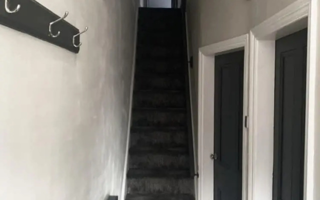 Refurbished 3 Bed House in Manchester