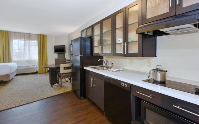 Candlewood Suites Polaris by IHG