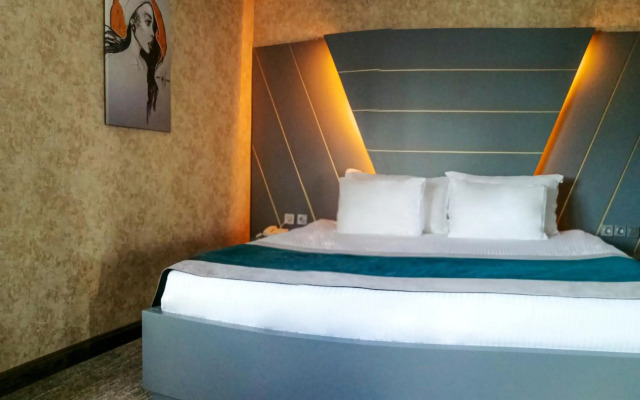 The Life Hotel & Spa