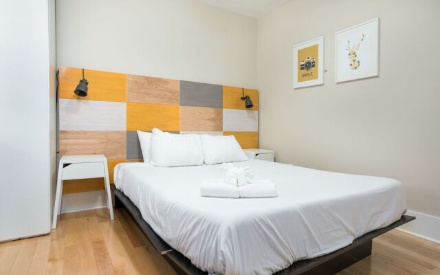 Bohemian 5BR in Downtown MTL by Sonder