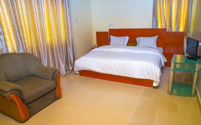 Garki Hotels