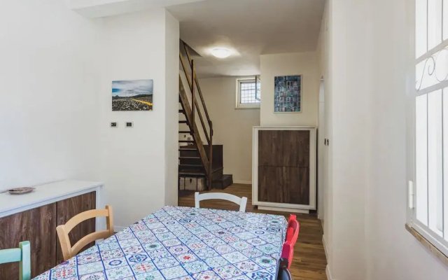 Ibiscus Apartment with Terrace