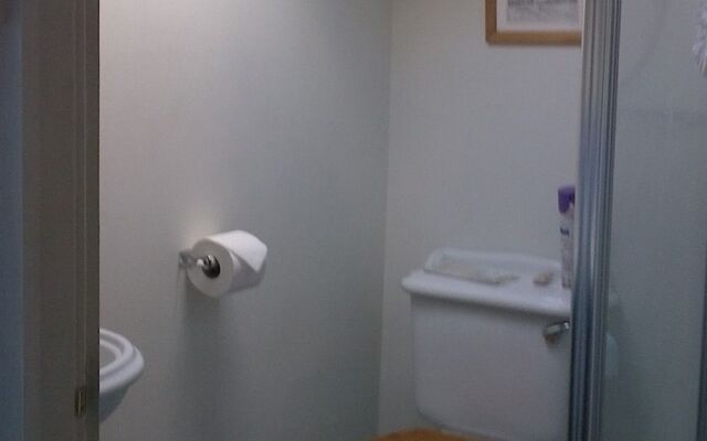 The Follies Cottage B&B