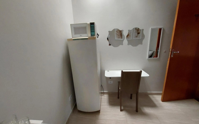 Kitnets bem localizada, próx ao centro!