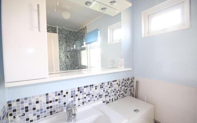 72 Granada Selsey Country Club 2 Bedroom Chalet