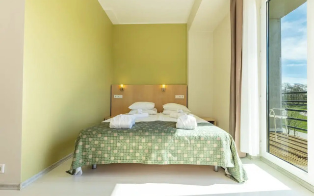 Meri Seaside Hotel & SPA