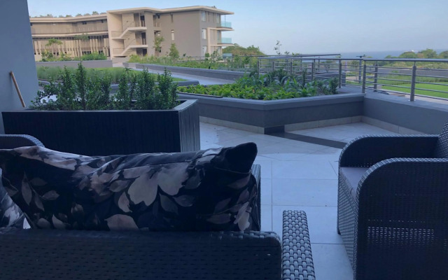 Coral Point Studio 107