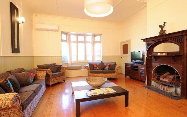Healesville Garden Accommodation — The Grand Hotel