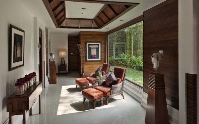 RatiLanna Riverside Spa Resort
