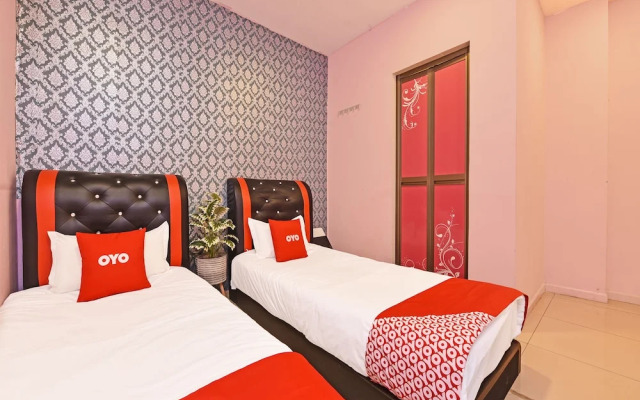 OYO 44103 8 Hotel