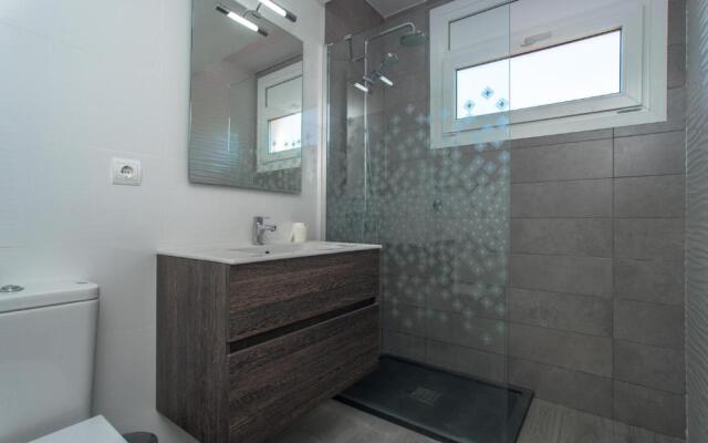 Bf-5 Calella DE Palafrugell 4 PAX