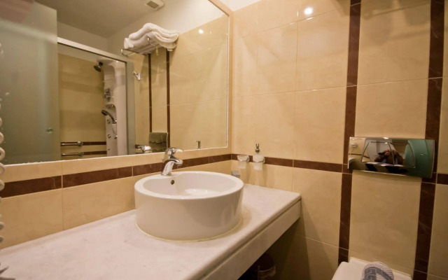 Aeolis Boutique Hotel & Suites