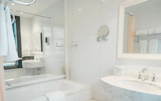 Gracie Art Hotel 798