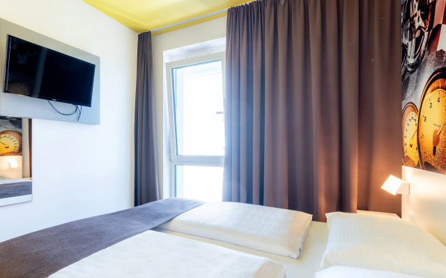 B&B Hotel Stuttgart-Zuffenhausen