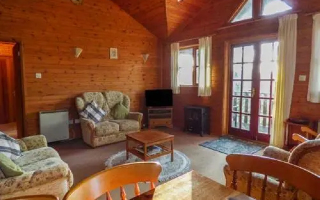 Acorn Lodge