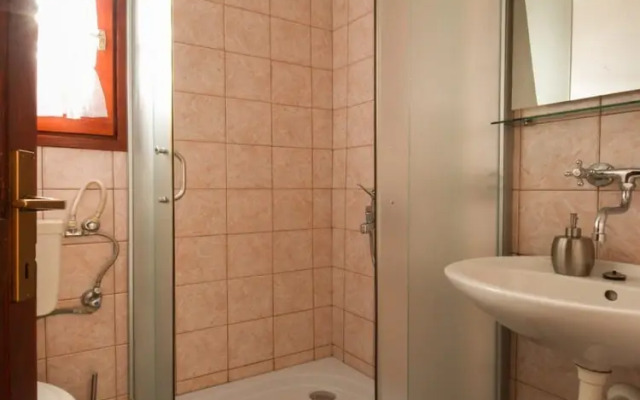 Apartment Kostanjevac