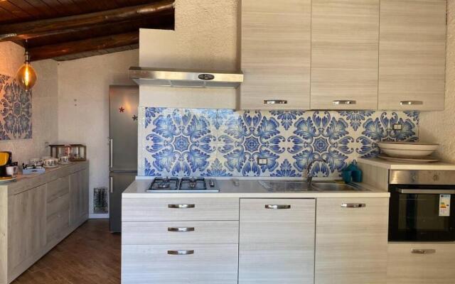 Villetta con piscina 10 posti letto Scario