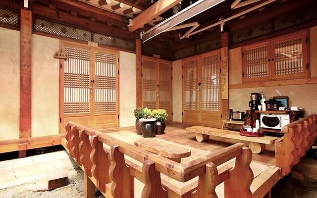 Daraeheon Hanok Guesthouse