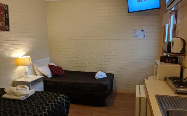 Bondi Motel