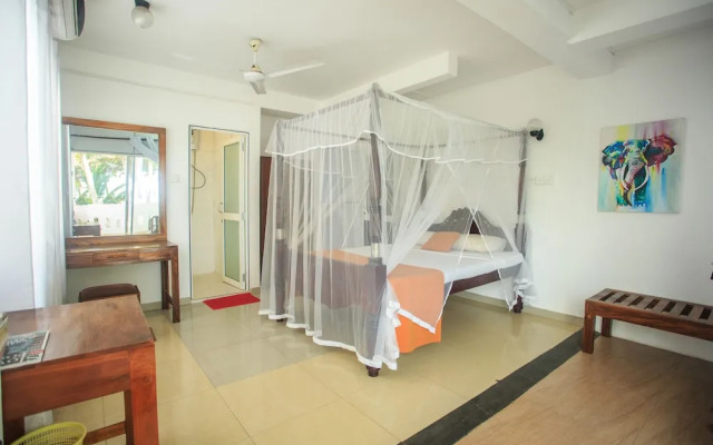 Tharanga Surfing Villa