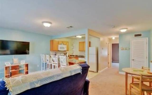 Beach Comber at Oak Shores