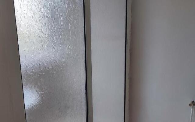 Casa Emy La 500m de Plaja 3 papuci