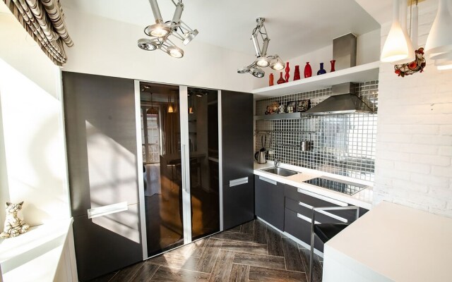 Apartment on Pushkinskaya 18
